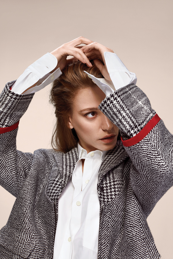 Serenay Sarıkaya, Alice Harikalar Diyarında müzikaline hazırlanıyor