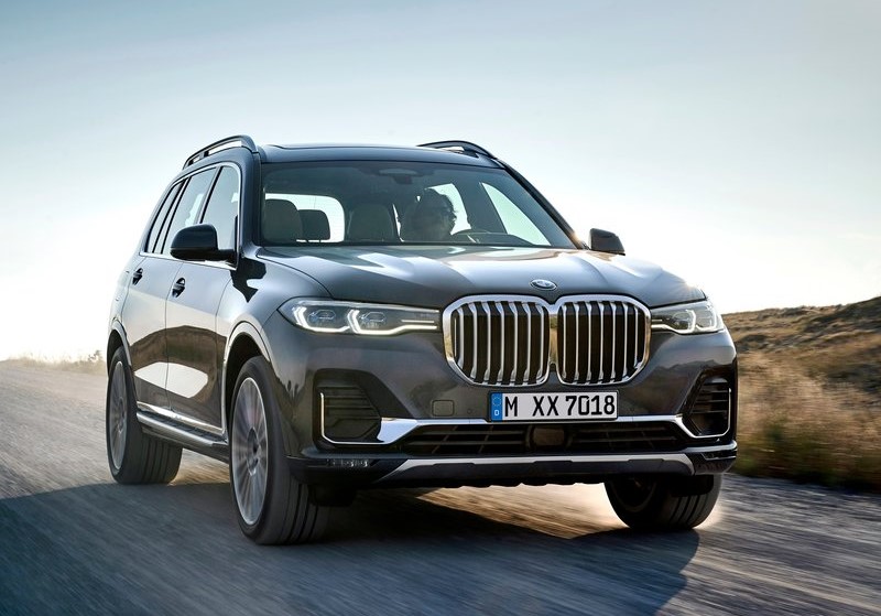 ESQ. Otomobil: BMW X7