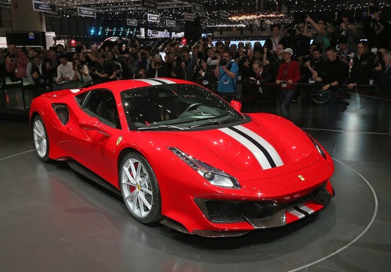 Yılın Spor Otomobili ile tanışın