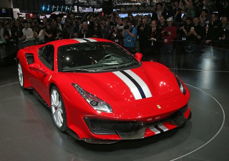 Yılın Spor Otomobili ile tanışın