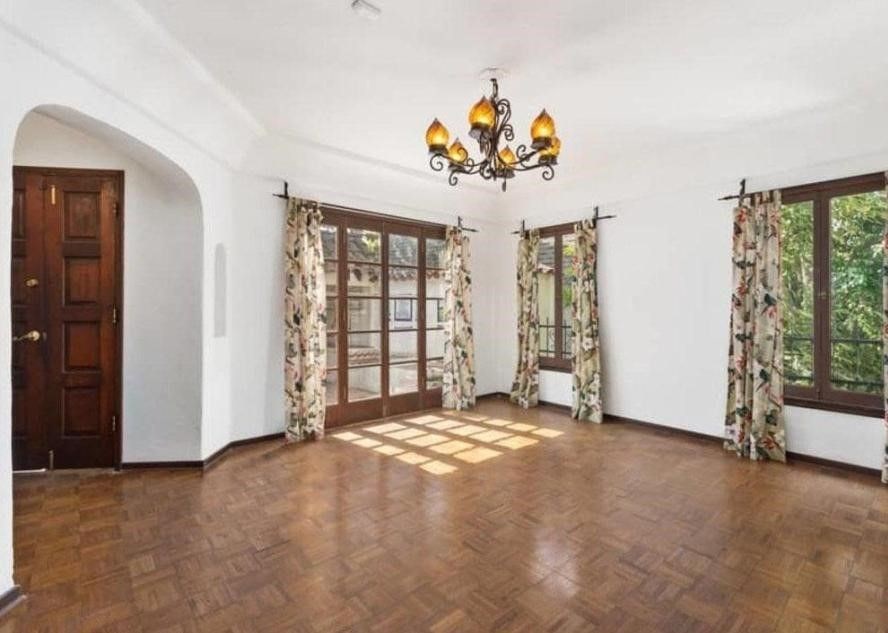 Leonardo DiCaprio, Titanic parasıyla aldığı evini satıyor