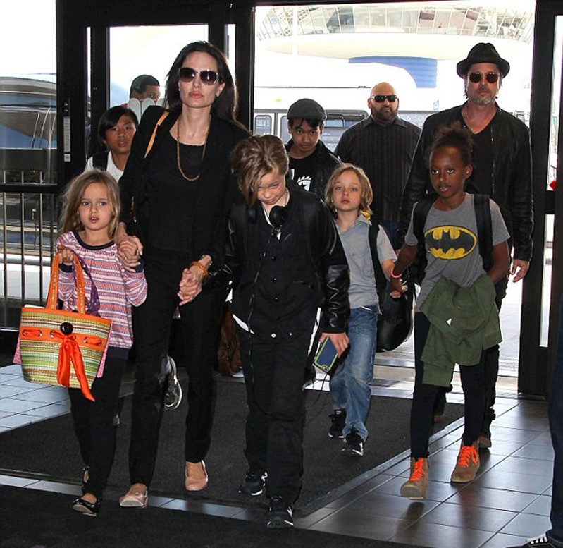 Velayet krizi: Angelina Jolie ve Brad Pitt
