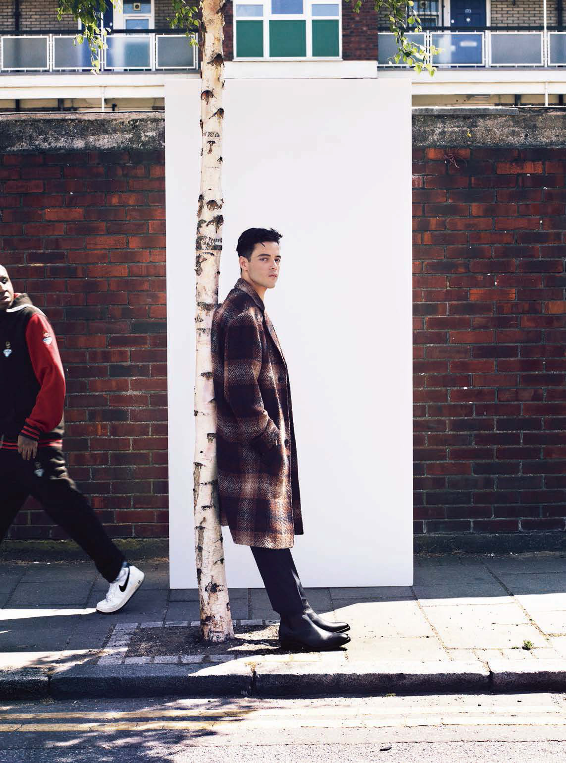 Eşlik Edelim: “Is this the real life? Is this just fantasy?”