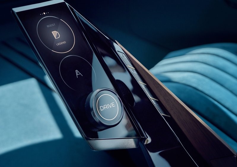 Peugeot’un Vizyonu; e-Legend Concept