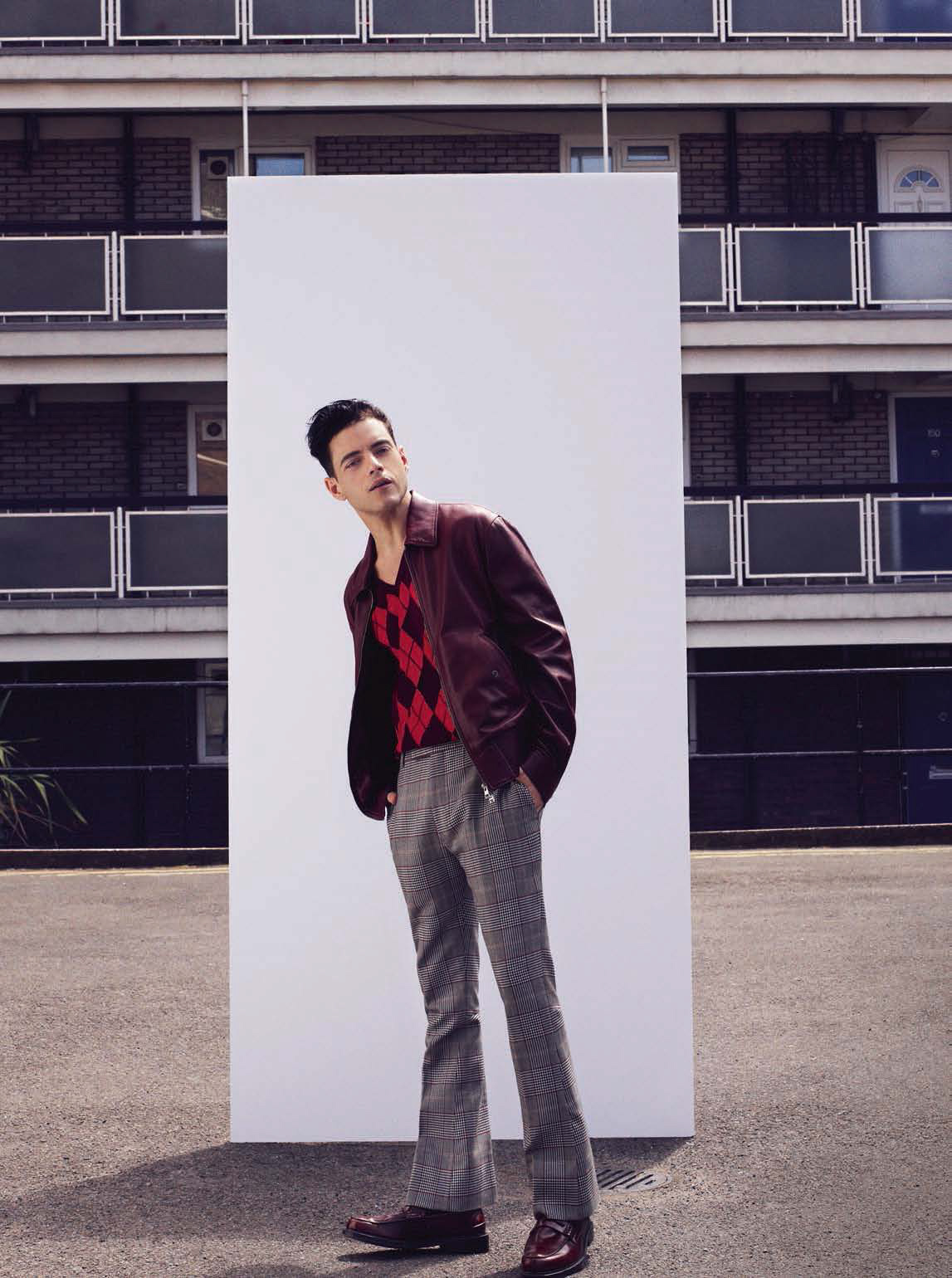 Eşlik Edelim: “Is this the real life? Is this just fantasy?”