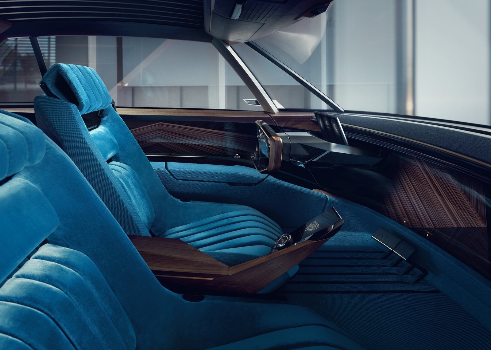 Peugeot’un Vizyonu; e-Legend Concept