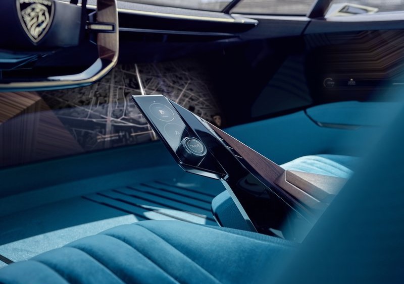 Peugeot’un Vizyonu; e-Legend Concept