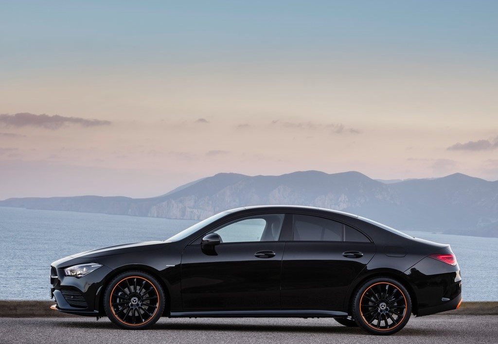 Taze çıktı: Yeni Mercedes-Benz CLA 2019