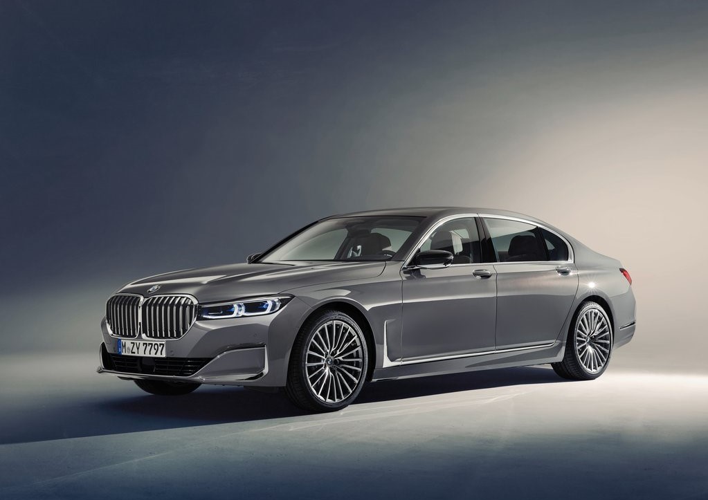 Yeni BMW 7 | İlk bakış