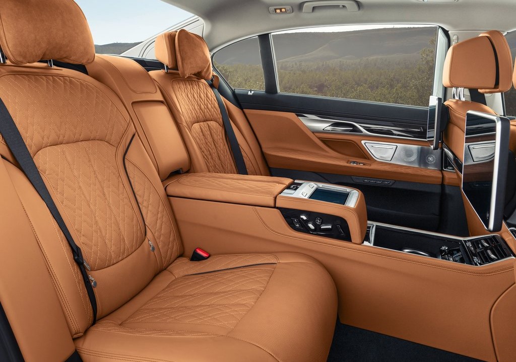 Yeni BMW 7 | İlk bakış