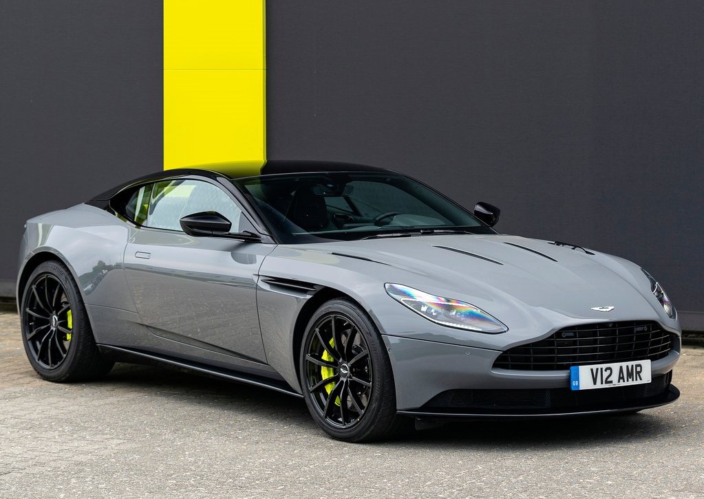 İlk bakış: Aston Martin DB11 AMR