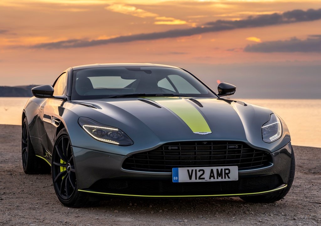 İlk bakış: Aston Martin DB11 AMR