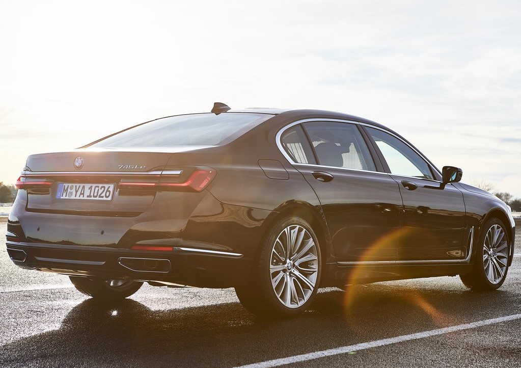 İlk bakış: BMW 745Le