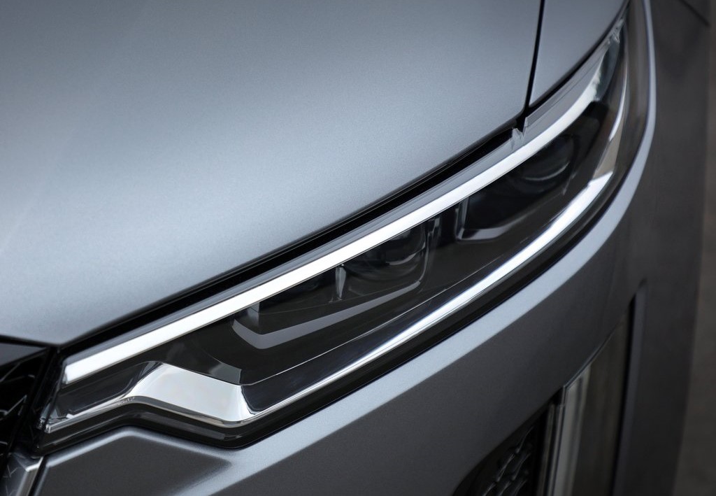 İlk bakış: Cadillac XT6