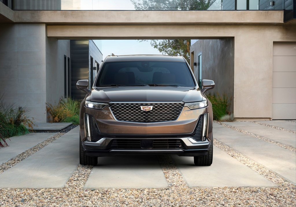 İlk bakış: Cadillac XT6