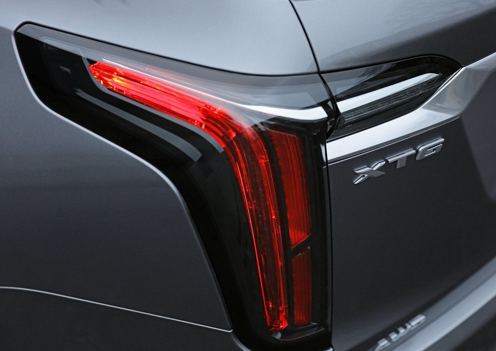 İlk bakış: Cadillac XT6