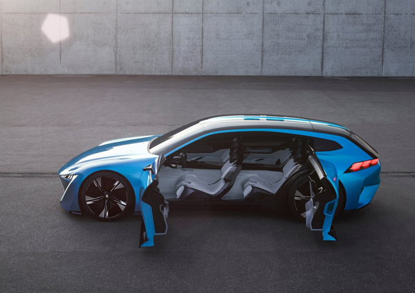 Özgür Ruh Peugeot Instinct Concept