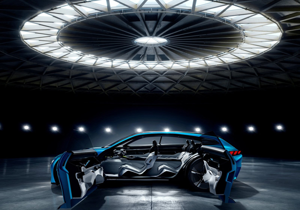 Özgür Ruh Peugeot Instinct Concept