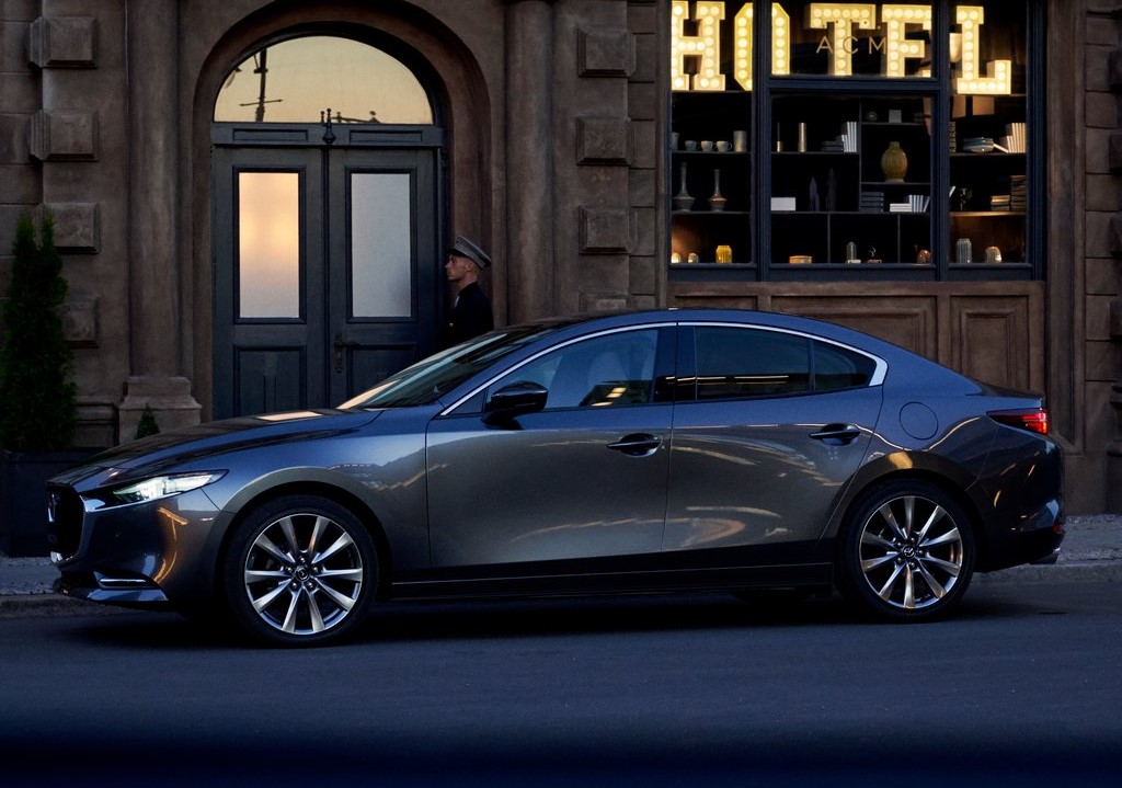 İlk bakış: Mazda 3