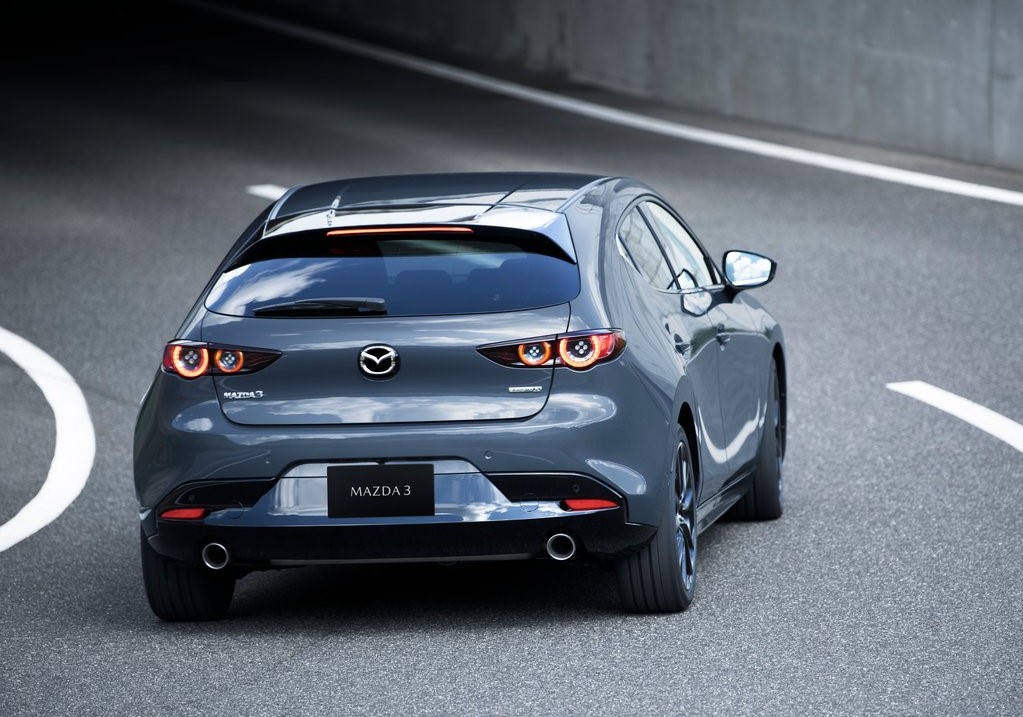 İlk bakış: Mazda 3