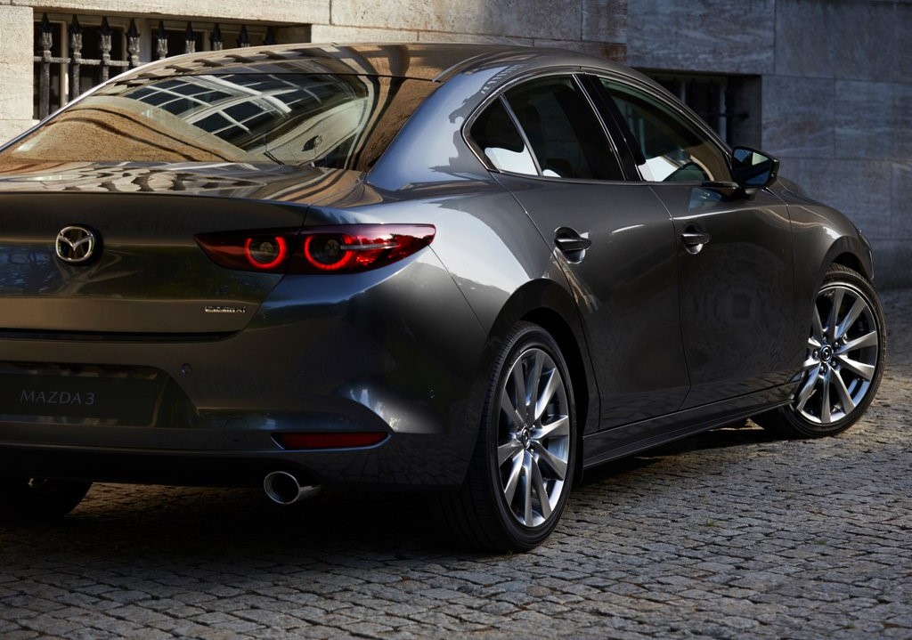 İlk bakış: Mazda 3