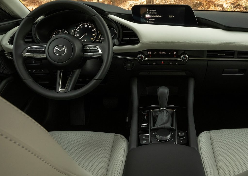 İlk bakış: Mazda 3