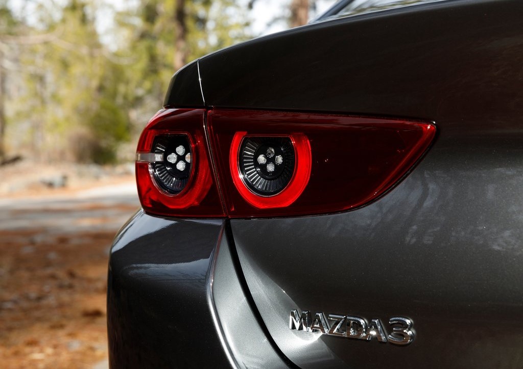 İlk bakış: Mazda 3