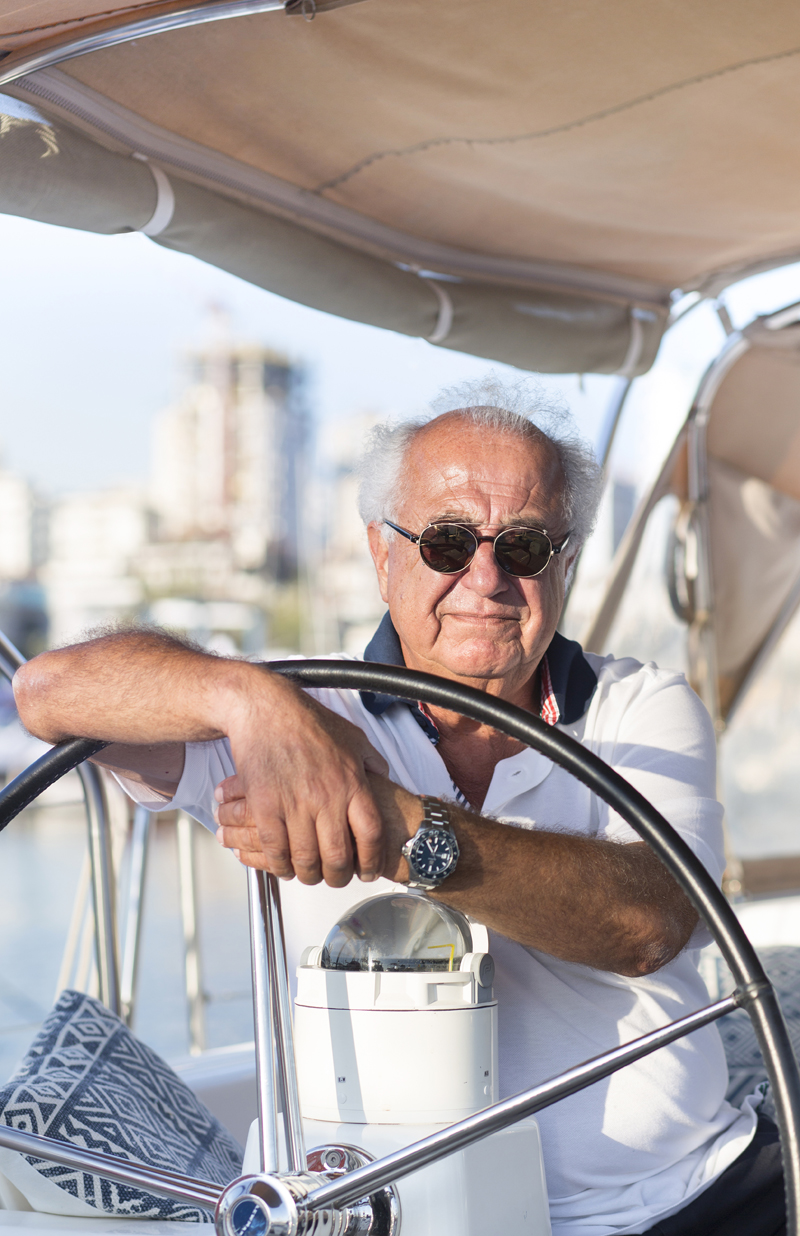 'Mavi' tutkunlarının saat tercihleri: Münci öz 