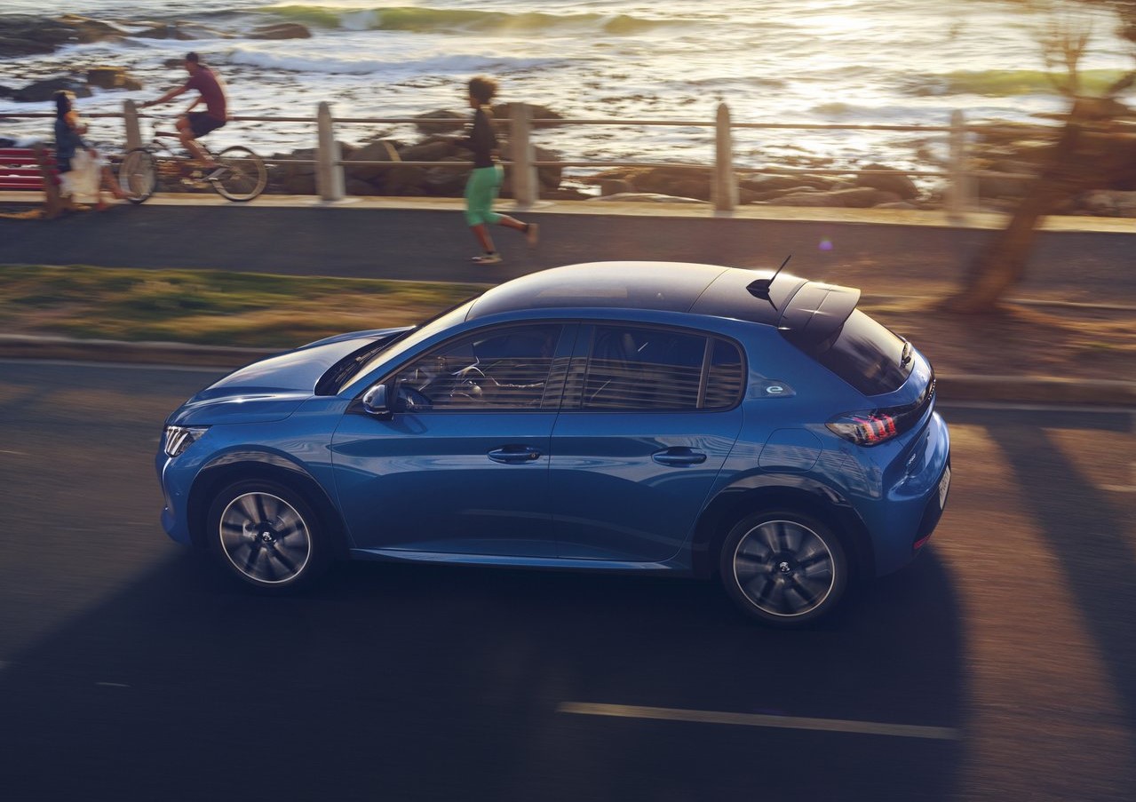 İlk bakış: Peugeot e-208