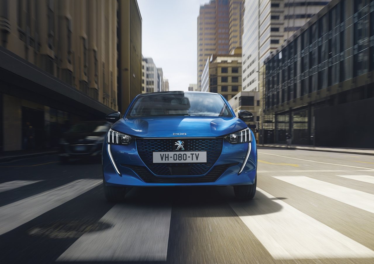 İlk bakış: Peugeot e-208