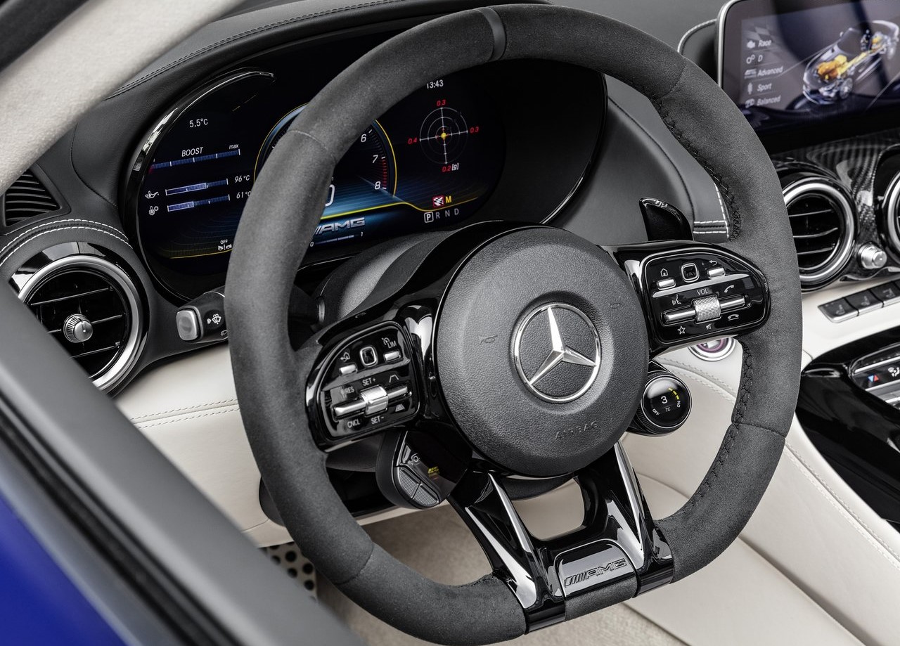 İlk bakış: Mercedes-Benz AMG GT-R Roadster