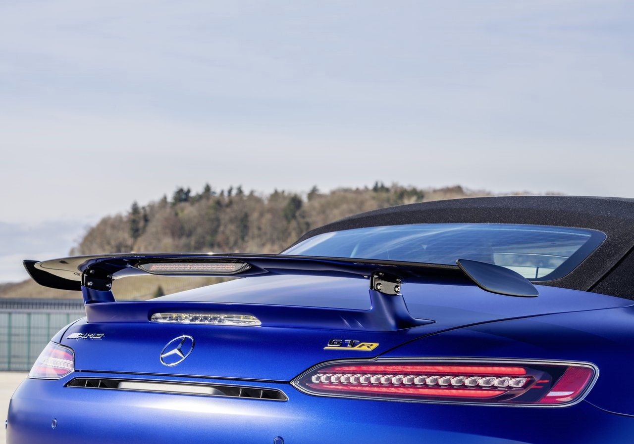 İlk bakış: Mercedes-Benz AMG GT-R Roadster