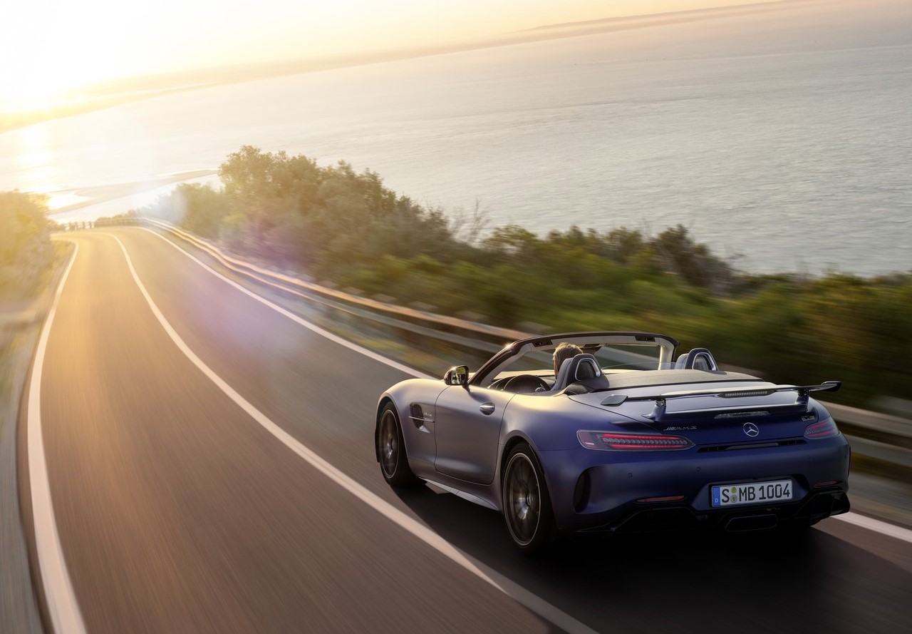 İlk bakış: Mercedes-Benz AMG GT-R Roadster