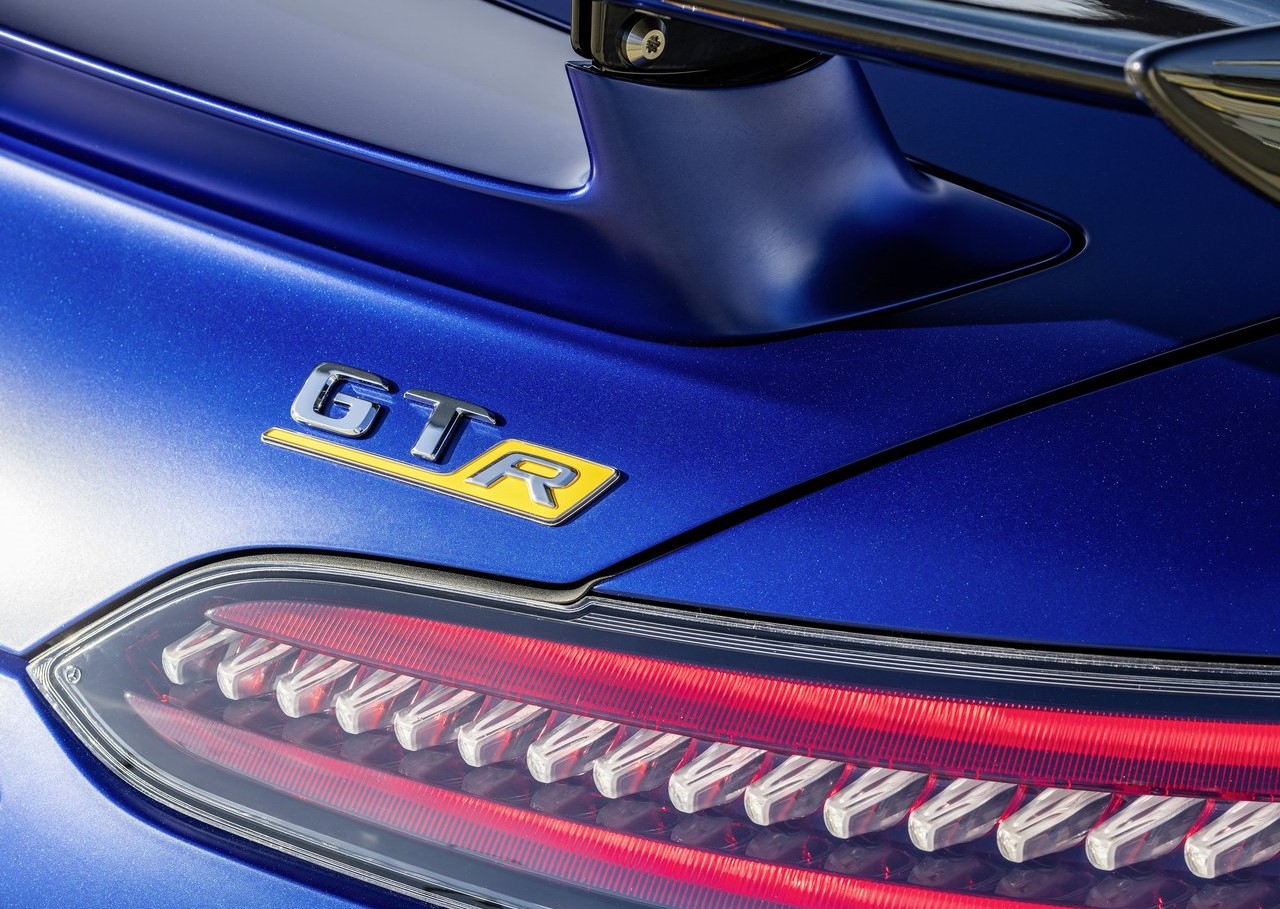 İlk bakış: Mercedes-Benz AMG GT-R Roadster