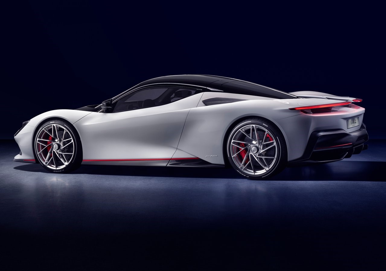 İlk bakış: Pininfarina Battista