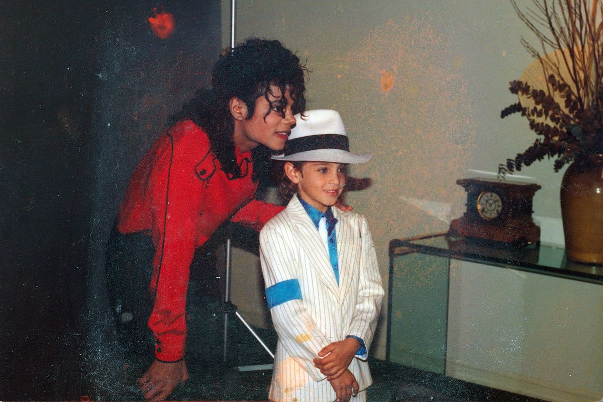Sarsıcı belgesel: Leaving Neverland