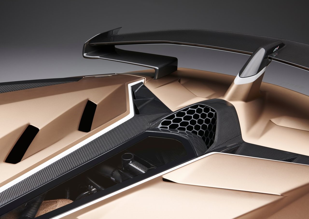 İlk bakış: Lamborghini Aventador SVJ Roadster