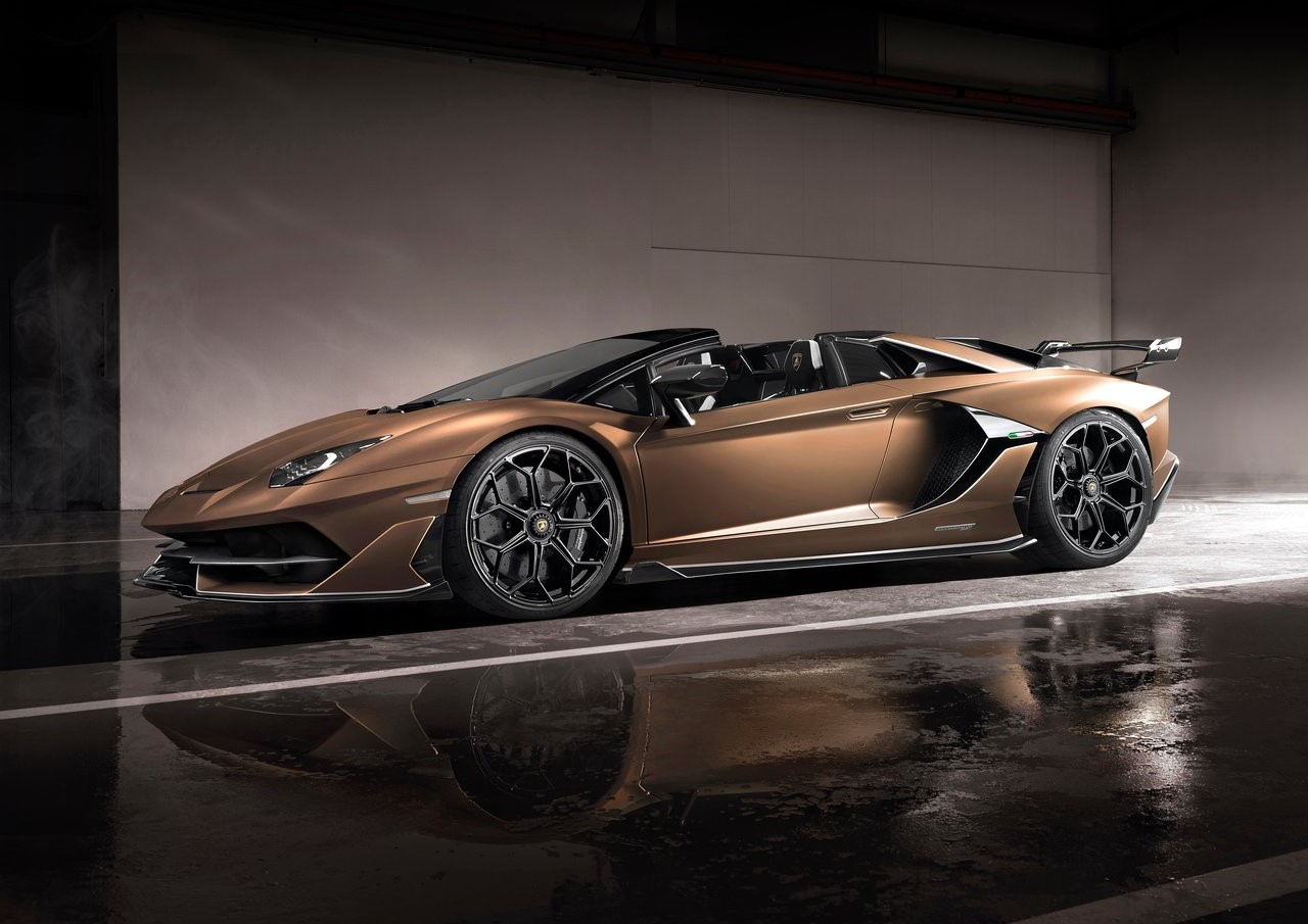 İlk bakış: Lamborghini Aventador SVJ Roadster