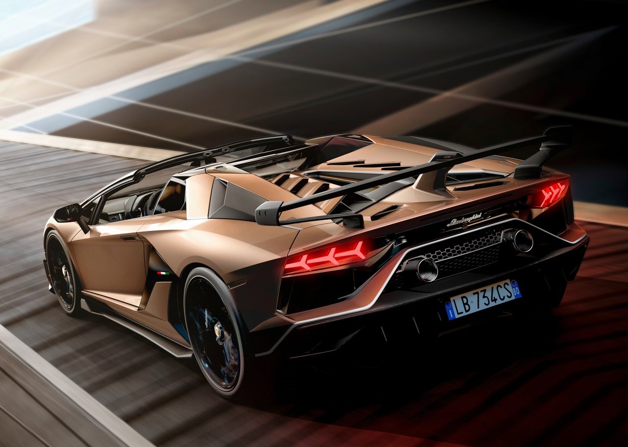 İlk bakış: Lamborghini Aventador SVJ Roadster