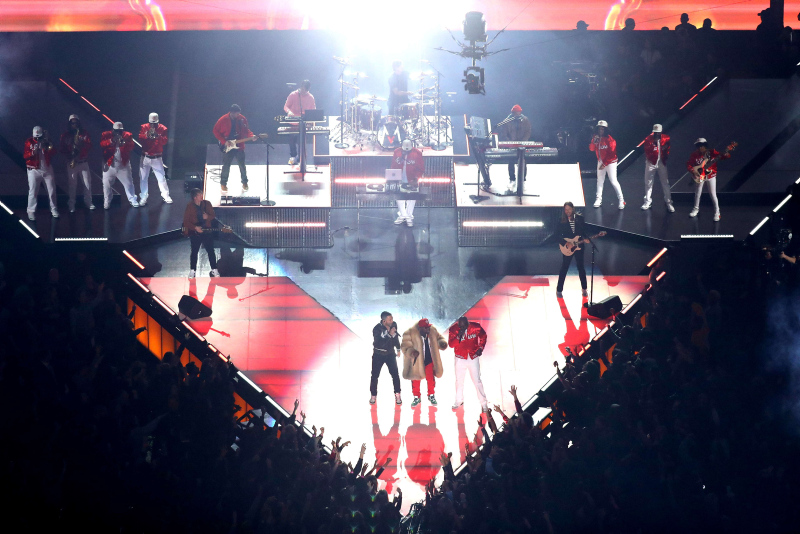 Gösterişli final: Super Bowl 2019