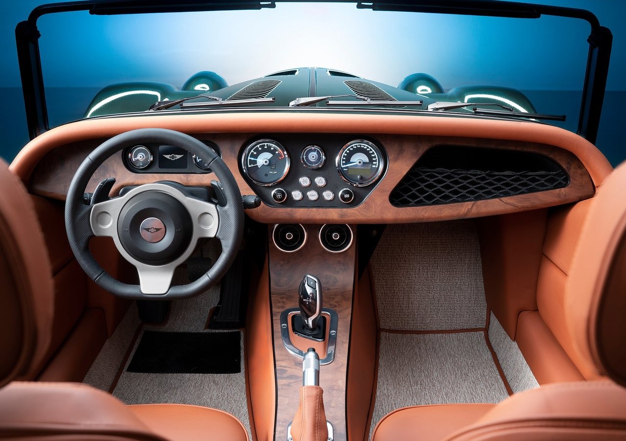 İlk bakış: Morgan Plus Six