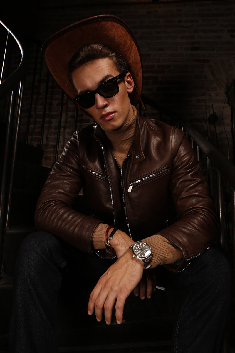 Retro saatler James Dean stiliyle buluştu