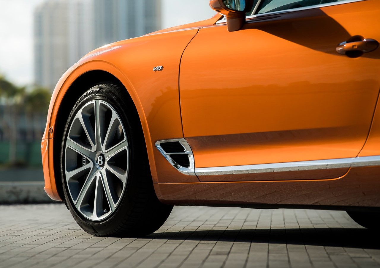 İlk bakış: Bentley Continental GT V8 & Convertible