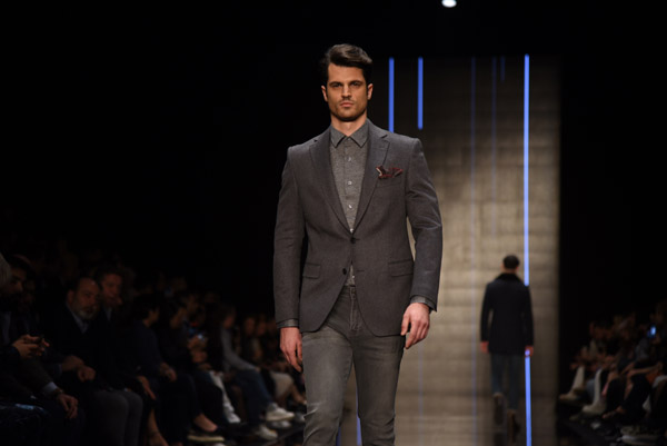 Mercedes-Benz Fashion Week Istanbul: Kiğılı | Sonbahar-Kış 2019