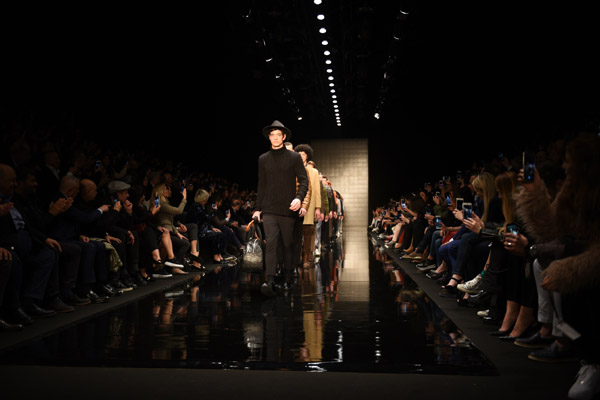 Mercedes-Benz Fashion Week Istanbul: Kiğılı | Sonbahar-Kış 2019
