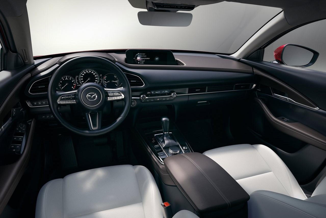 İlk bakış: Mazda CX-30
