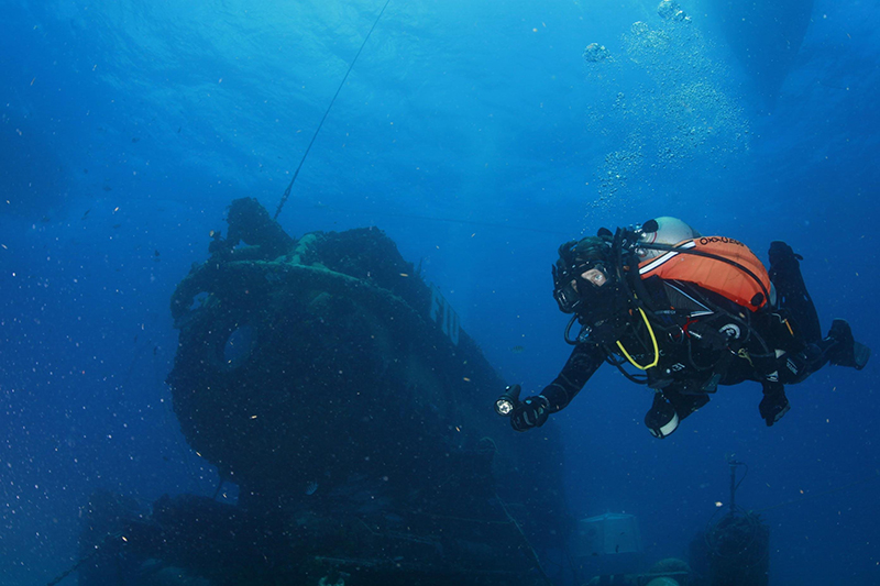 Fabien Cousteau ile denizler altında 31 gün