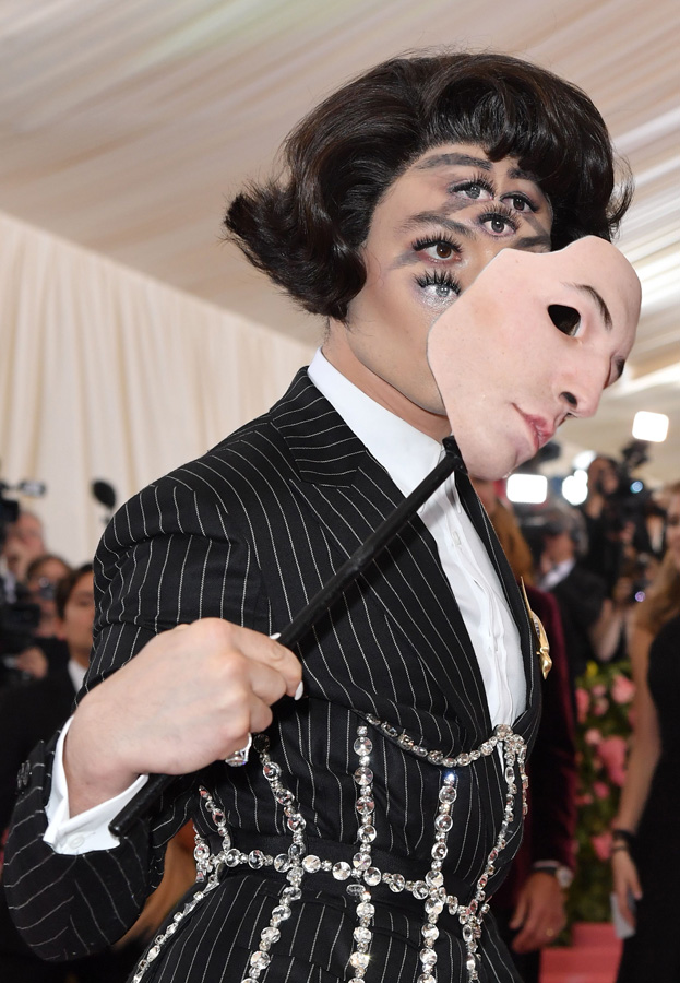 Met Gala 2019'da erkekler ne giydi?