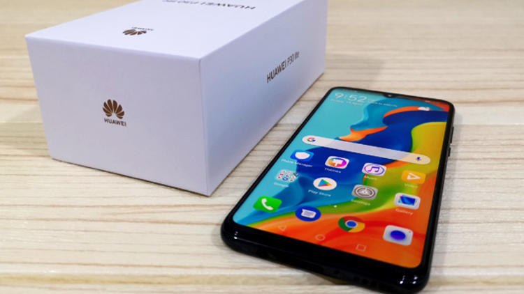 Huawei P30 Lite telefonun dikkat çeken özellikleri!