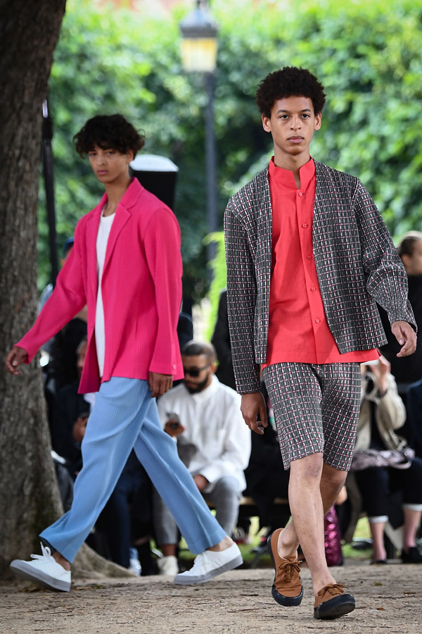 Issey Miyake İlkbahar/Yaz 2020 Erkek koleksiyonu